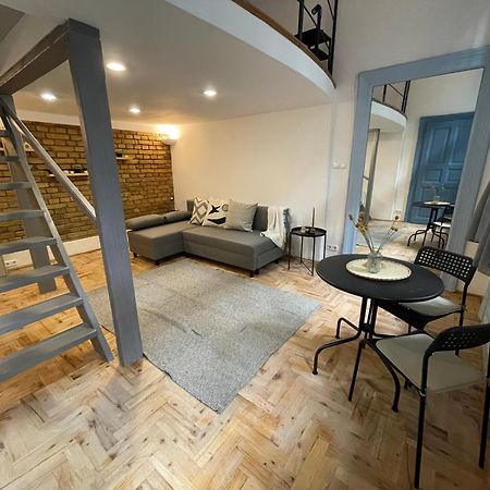 Blue Mirror Apartment 부다페스트 외부 사진